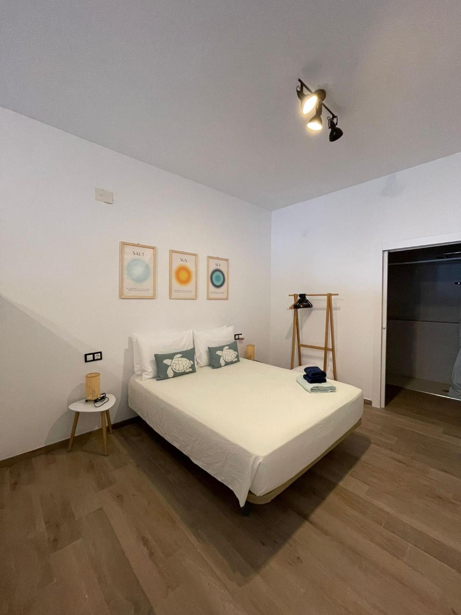 Apartamentos Matilda Conil De La Frontera Exterior foto